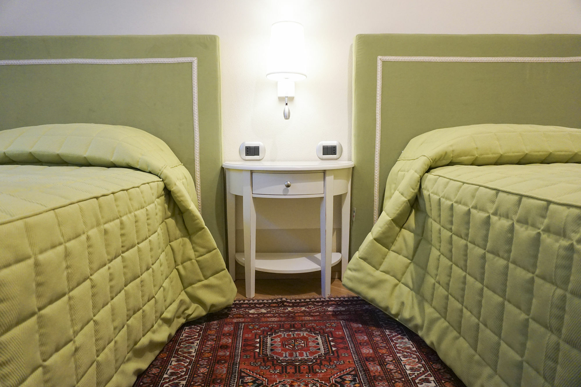 Casa Isolani Luxury Rooms Piazza Maggiore Bolonia Exterior foto